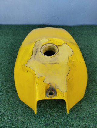 Depósito Puch Cobra M82 Amarillo