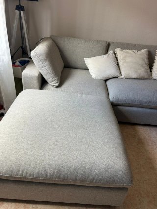 Sofá modular gris de tela