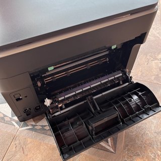 Stampante laser multifunzione Samsung CLX-3185W