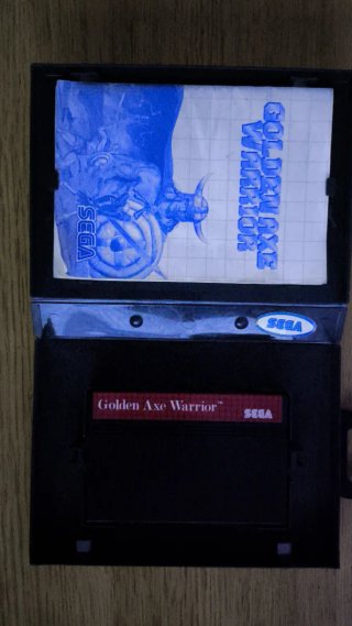 Sega Master System II con Golden Axe Warrior