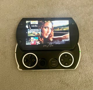 PSP Go Sony 16GB com Mod
