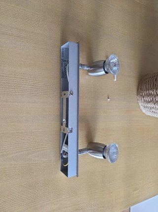 Lámpara para espejo baño  plateada con focos