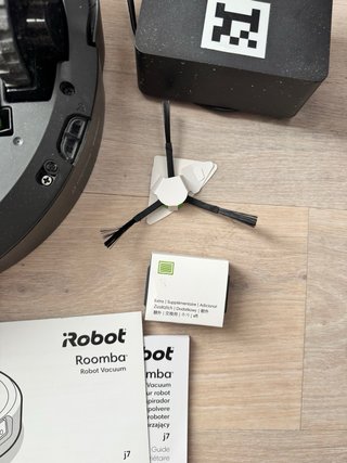 Roomba J7 aspirador inteligente