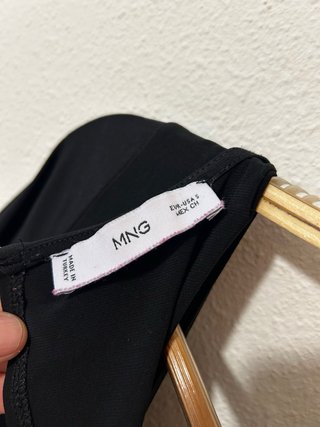 Mono largo negro Mango
