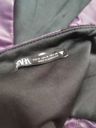 Top Corsé Piel Sintética Morado Zara