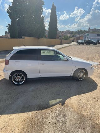 SEAT Ibiza 1.9tdi 110cv