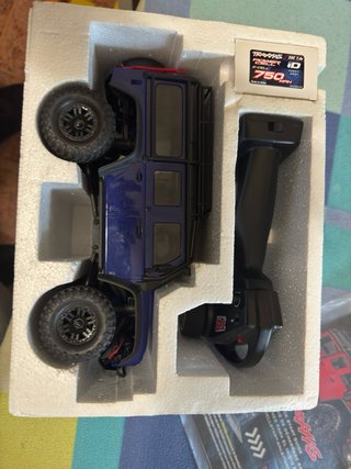 Traxxas TRX4M Defender 1/18 + 2 Baterías