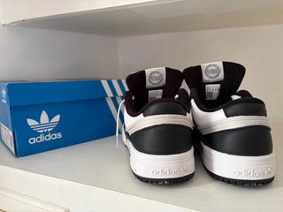 Adidas Team Court 2 STR