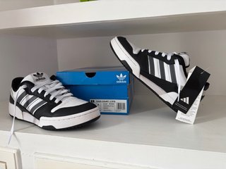 Adidas Team Court 2 STR