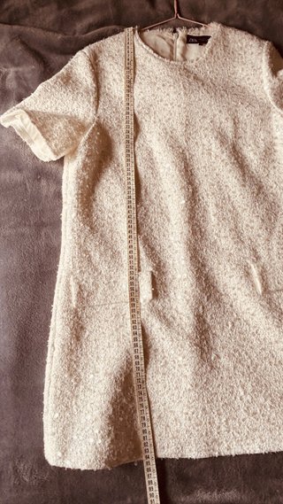 Vestido ZARA lentejuelas blanco y dorado