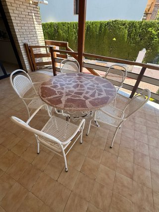 Mesa redonda mosaico jardín con 5 sillas