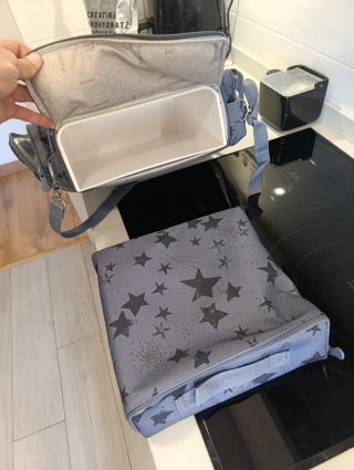Trona portátil Tuc Tuc con nevera