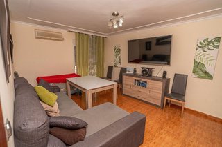 Piso en venta en Linares