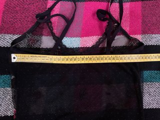 Body Tezenis in tulle nero con ricami rose e cuori