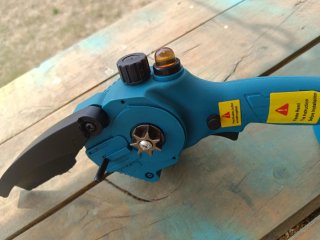 Mini motosierra a batería 21V seesii Venta en pers
