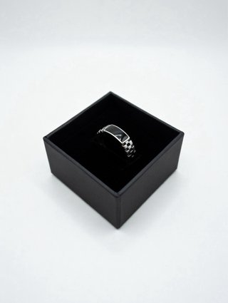 Anello Iconico Acciaio Placcato Argento 925