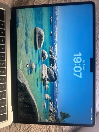 MacBook Air 2025 Gris Espacial