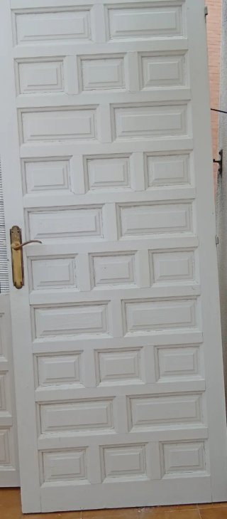 Puertas madera pino macizas castellanas