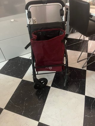 Andador Play Care Negro Poco Uso