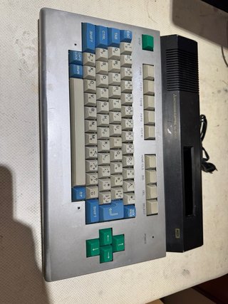 Ordenador MSX Mitsubishi ML-8000, no funciona