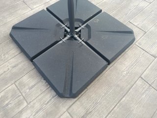 En su caja. Base para Parasol Livarno