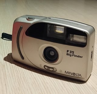 Macchina fotografica Minolta F35 Big Finder