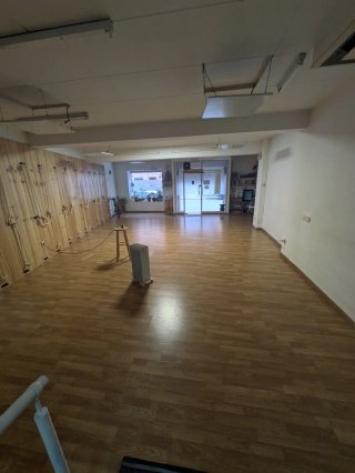 Estudio de yoga activo en Manresa – 80 m² útiles