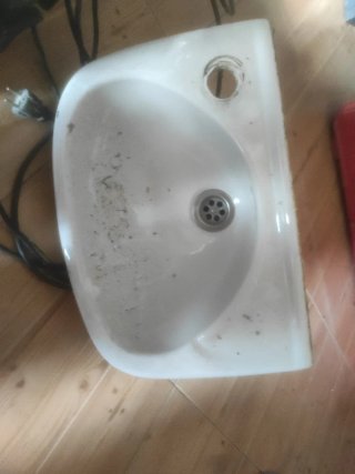 Lavabo de porcelana blanco