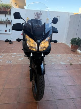 Suzuki V-Strom