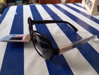 Gafas de sol polarizadas negras