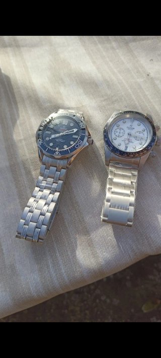 Dos relojes Hombre