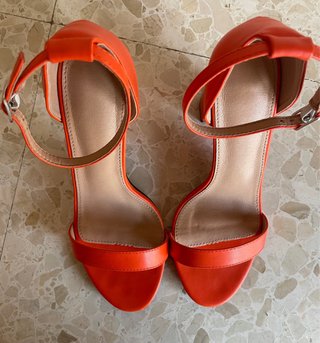 Tacones naranjas Shein
