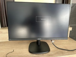 Monitor Philips 243V7Q 23.8 Nuevo