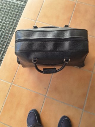 Bolso de viaje con ruedas negro