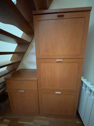 2 Cajoneras  Madera una de  1.50 otra de 70 cm