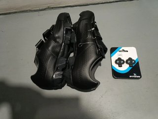 Zapatillas B'TWIN MTB 500 T42 + calas SPD