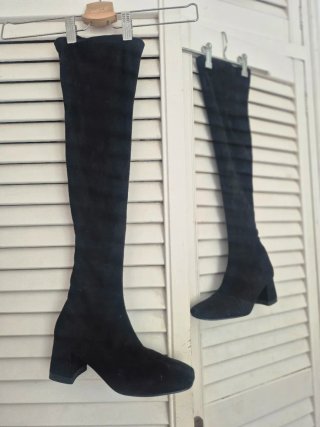 Botas altas negras