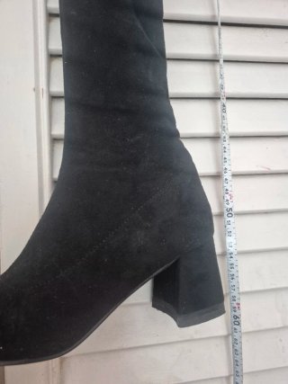 Botas altas negras