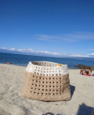 Borsa Mare Artigianale Beige e Bianca