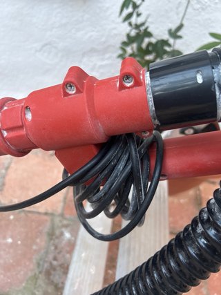 Lijadora de pared con manguera