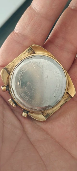Reloj Difor Cronógrafo Suizo Dorado