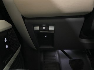 Defender 3.0 D250 SE 110 Auto 4WD MHEV