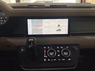 Defender 3.0 D250 SE 110 Auto 4WD MHEV