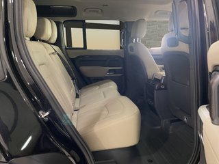Defender 3.0 D250 SE 110 Auto 4WD MHEV