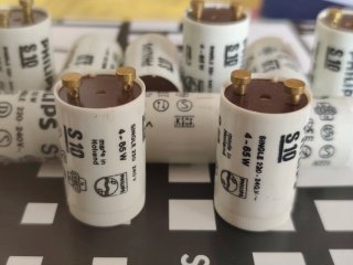 Lotto 10Starter Neon PHILIPS S10 - NOS