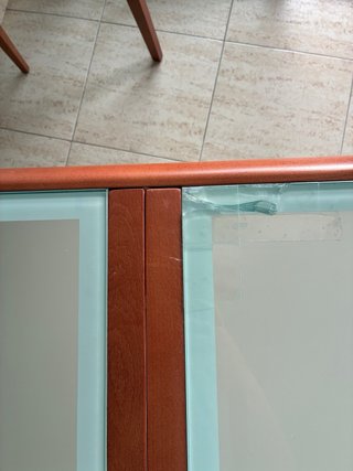 Conjunto mesa comedor extensible con 4 sillas