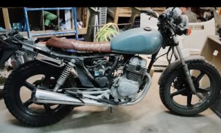 Honda CB250 Naked Negra Manual