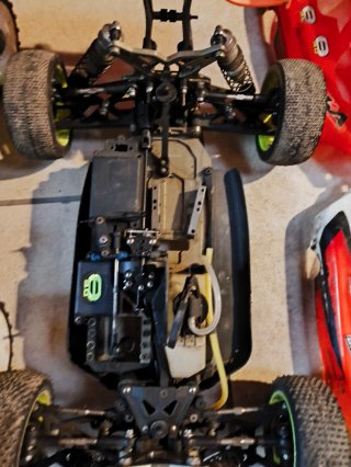 Team Losi 8eight 3.0 RC car 1/8 Buggy off road