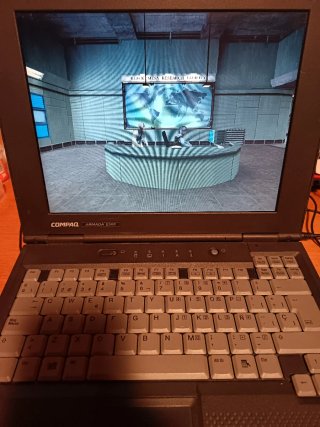 Compaq Armada E500
