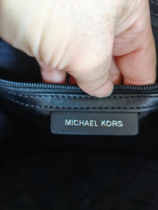 Bolso Michael Kors Negro y Blanco